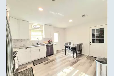 5441 Gwen Ln, Pace, FL 32571 - Photo 6