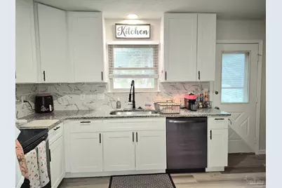 5441 Gwen Ln, Pace, FL 32571 - Photo 4