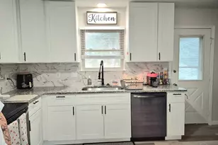 5441 Gwen Ln, Pace, FL 32571 - Photo 4