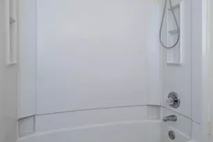 5001 Grande Dr, Pensacola, FL 32504 - Photo 10