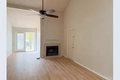 5001 Grande Dr #1422, Pensacola, FL 32504 - Photo 6