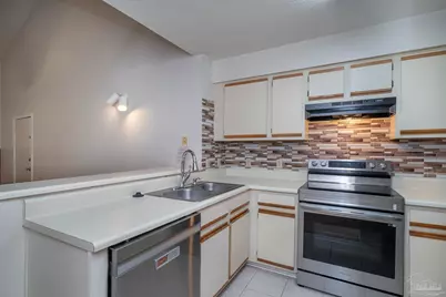 5001 Grande Dr #1422, Pensacola, FL 32504 - Photo 8