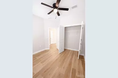 2613 N H St, Pensacola, FL 32501 - Photo 10