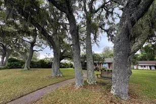 4156 Beach Dr, Niceville, FL 32578 - Photo 28