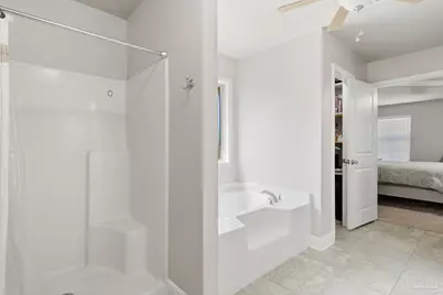 6090 Winchester Cir, Milton, FL 32570 - Photo 20