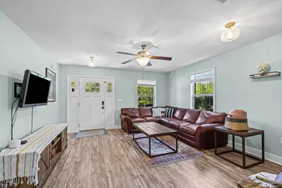 5325 Woodlake Tr, Gulf Breeze, FL 32563 - Photo 12