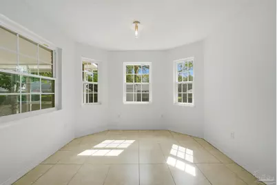 5980 Grandview Dr, Milton, FL 32570 - Photo 16