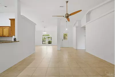 5980 Grandview Dr, Milton, FL 32570 - Photo 8