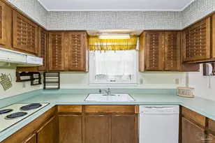 5931 Greenwood Ln, Pensacola, FL 32514 - Photo 10