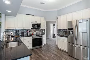 1956 Rue La Fontaine, Navarre, FL 32566 - Photo 20