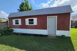 876 Miramar Dr, Pensacola, FL 32506 - Photo 20