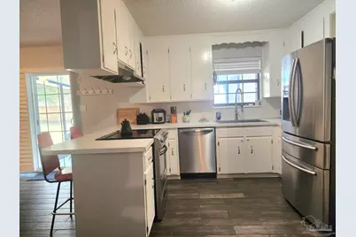 7895 Bay Meadows Dr, Pensacola, FL 32506 - Photo 8