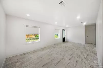 3407 W Jordan St, Pensacola, FL 32505 - Photo 12