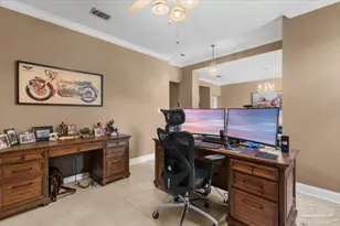 25 Bartlett Cir, Pensacola, FL 32505 - Photo 10