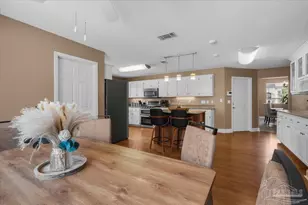 25 Bartlett Cir, Pensacola, FL 32505 - Photo 20
