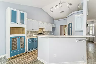 7137 Woodside Rd, Pensacola, FL 32526 - Photo 10