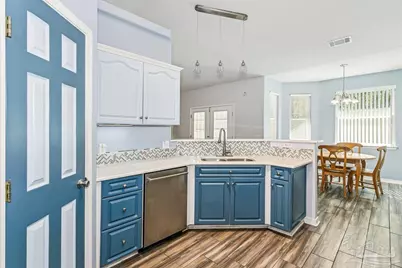 7137 Woodside Rd, Pensacola, FL 32526 - Photo 12