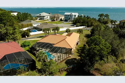 1621 Smugglers Cove Cir, Gulf Breeze, FL 32563 - Photo 2