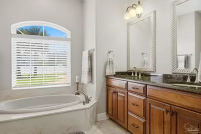 1621 Smugglers Cove Cir, Gulf Breeze, FL 32563 - Photo 26