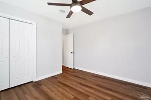 323 Twisted Oak Dr, Cantonment, FL 32533 - Photo 16