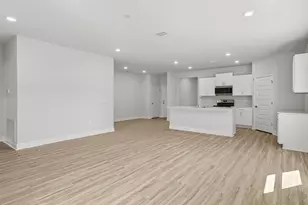 2042 Wiregrass St, Navarre, FL 32566 - Photo 10