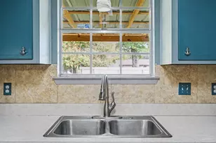 6535 Kennington Cir, Milton, FL 32570 - Photo 16