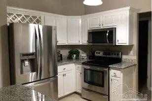 3984 Holleyberry Ln, Milton, FL 32583 - Photo 6