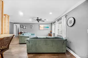 3290 Bayou Dr, Pensacola, FL 32505 - Photo 24