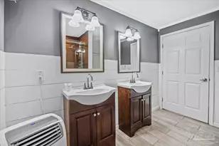 3290 Bayou Dr, Pensacola, FL 32505 - Photo 12