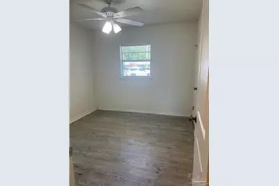 7113 Dale St, Pensacola, FL 32503 - Photo 12
