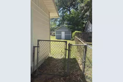 7113 Dale St, Pensacola, FL 32503 - Photo 4