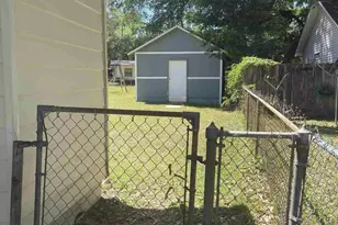 7113 Dale St, Pensacola, FL 32503 - Photo 4