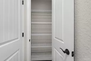 7925 Twin Lake Dr, Milton, FL 32583 - Photo 22