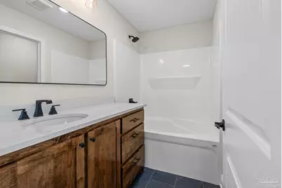 7925 Twin Lake Dr, Milton, FL 32583 - Photo 20