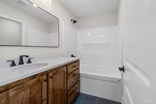 7925 Twin Lake Dr, Milton, FL 32583 - Photo 20