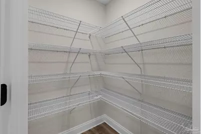 7925 Twin Lake Dr, Milton, FL 32583 - Photo 12