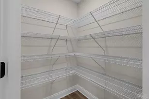 7925 Twin Lake Dr, Milton, FL 32583 - Photo 12