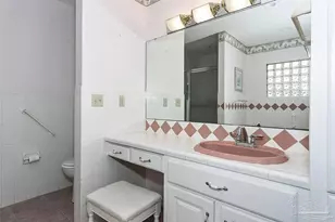 2969 Laurel Dr, Gulf Breeze, FL 32563 - Photo 12