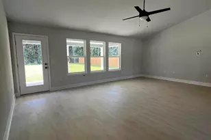 5279 Muscadine Wy, Milton, FL 32570 - Photo 2