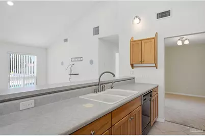 1134 Seabreeze Ln, Gulf Breeze, FL 32563 - Photo 14