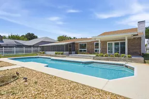 1134 Seabreeze Ln, Gulf Breeze, FL 32563 - Photo 4