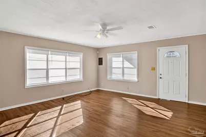 3206 N Miller St, Pensacola, FL 32503 - Photo 12