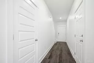 4062 Pendragon Cir, Milton, FL 32583 - Photo 8