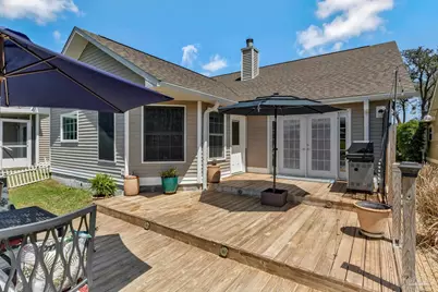 1089 Lionsgate Ln, Gulf Breeze, FL 32563 - Photo 10