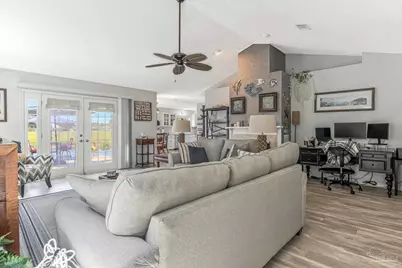 1089 Lionsgate Ln, Gulf Breeze, FL 32563 - Photo 4