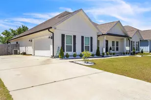 5531 Blake Ln, Pace, FL 32571 - Photo 4