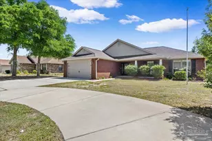 4015 Berry Cir, Pace, FL 32571 - Photo 2