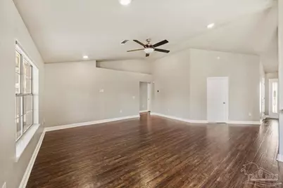 4015 Berry Cir, Pace, FL 32571 - Photo 8