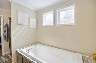 34076 Medlin Ln, Lillian, AL 36549 - Photo 32