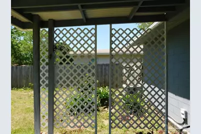 6508 East Shore Dr, Pensacola, FL 32505 - Photo 36